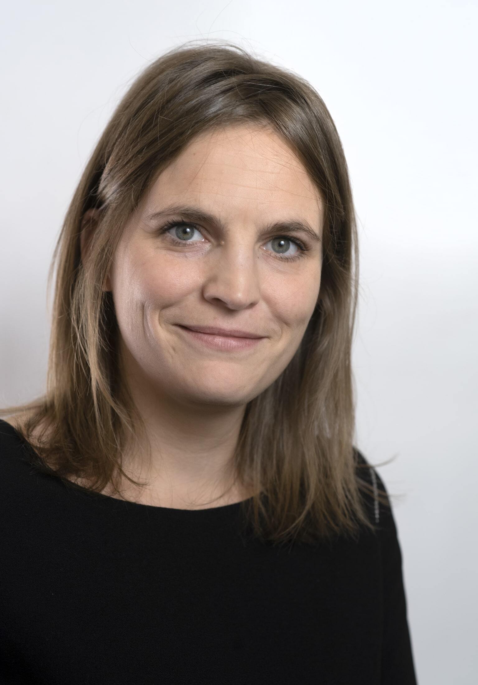 Marie DE MESTIER photo selectionnee.jpg min