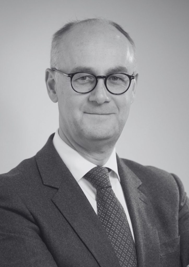 paul de leusse erictschaen rea 724x1024